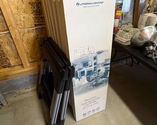 Lithonia lighting 4 foot new in boxes