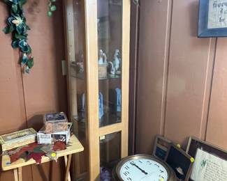 Slim curio cabinet with light