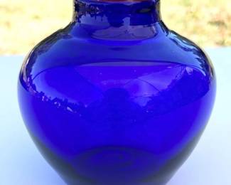 5 SmallRoundHandBlownCobaltBlueGlassVasewithRedRim