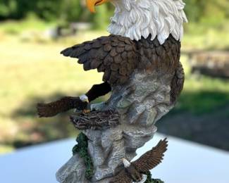 26 BradfordExchangePrideoftheSummitEagleSculpture
