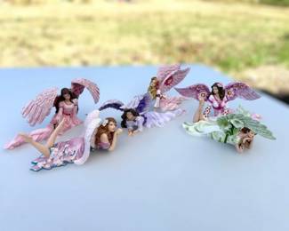 40 AngelsoftheHeavenlyGardenCollectionFigurines
