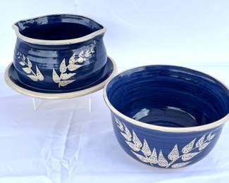 52 StudioCraftedStonewareBlueBowlGravyBoatSignedbyArtist