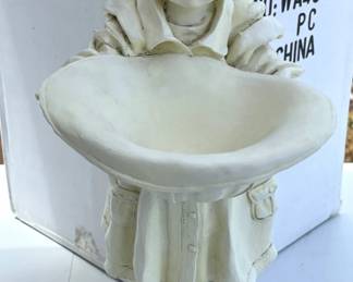 59 NewInBoxStatueofYoungBoyintheRain