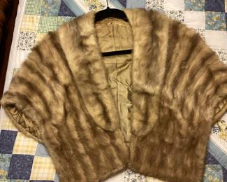 FUR STOLE