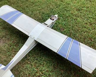 RC AIRPLANES, FUNTANA, RC AIRPLANE XE2, S40, RC HELICOPTER, SPECTRUM, RC CONTROLLERS, GEAR, CAMPACS, NITRO, GLOW PLUG, HOBBICO RC STATION