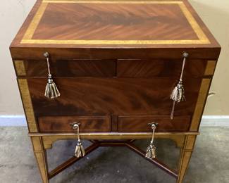 MAITLAND-SMITH MAHOGANY JEWELRY CHEST NO SHIPPING PICKUP ONLY