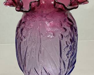 FENTON CRANBERRY OMBR MULBERRY DAFFODIL VASE, 8in H