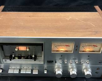 1976 PIONEER CT-F9191 4-TRACK STEREO CASSETTE TAPE DECK, POWERS ON, SEEMS TO BE IN GOOD WORKING ORDER, AUDIOFILES ITEM, MISSING PLASTIC DOOR FOR TAPES