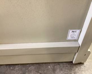 PIER 1 IMPORTS WOOD GLAZED DOOR CURIO CABINET NO SHIPPING PICKUP ONLY