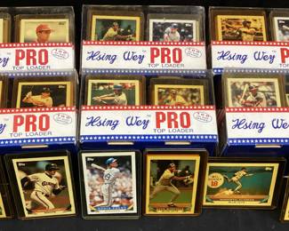  1990s TOPPS BASEBALL CARDS, JEFF BAGWELL, ROBIN YOUNT, DAVE WINFIELD, WILL CLARK, ROBERTO ALOMAR, SOME DUPLICATES
