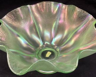 1929 FENTON URANIUM STRETCH GLASS PEDESTAL BOWL