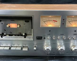 1976 PIONEER CT-F9191 4-TRACK STEREO CASSETTE TAPE DECK, POWERS ON, SEEMS TO BE IN GOOD WORKING ORDER, AUDIOFILES ITEM, MISSING PLASTIC DOOR FOR TAPES