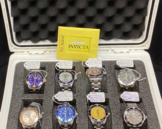 INVICTA 8 GRAND DIVER SERIES WATCHES & CASE, MODELS: 3049, 3046, 10640, 13858, 16857, 3048, 16034, 6355 300M WATER RESISTANT, BATTERY OPERATED