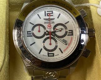 INVICTA GRAND SPEEDWAY 4217 CHRONOGRAPH QUARTZ WATCH, 200M WATER RESISTANT, WITH BOX