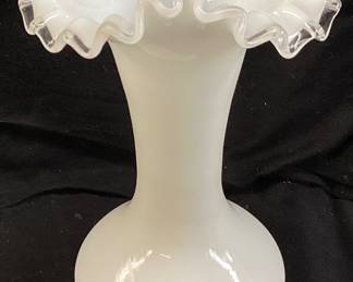 1961 FENTON SILVER CREST MILK GLASS BULB VASE, 8in H