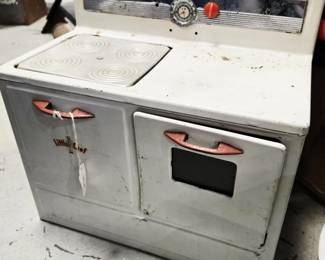 Vintage Toy Stove