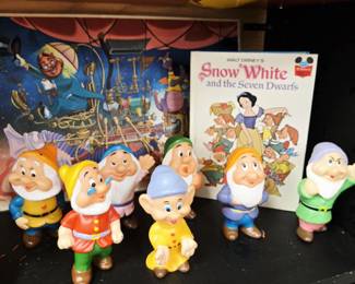 Disney Snow White and the Seven Dwarfs