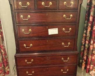 218 Mahogany Chippendale Style Nine Drawer Tall Chest 38x19x67