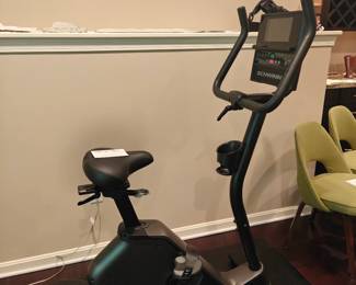 106 Schwinn Upright Stationary Bicycle 46x58x32