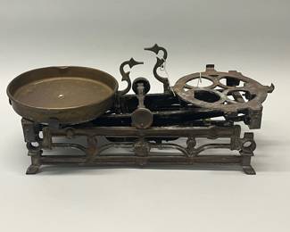 Mercantile Cast Iron Balance Scale 