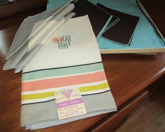 Vintage Mid Century Modern Linens
