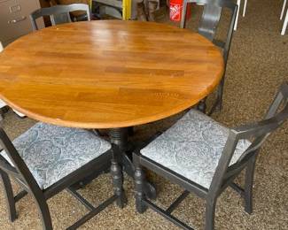 Oak drop leaf table and 4 chairs