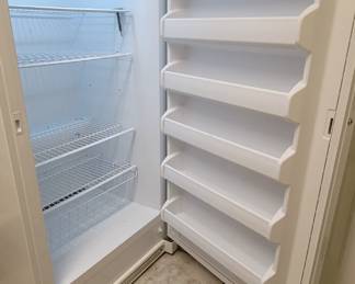 Large Kenmore freezer in mint condition with key