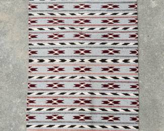 Navajo wide ruins rug