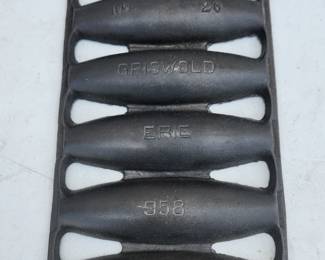 BIG collection of Griswold, Wagner & other cast iron cookware including many rare pieces