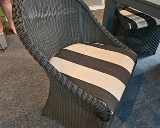 Pottery Barn 6 Wicker Chairs