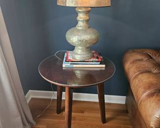 Modern Table 24 round x 29 tall