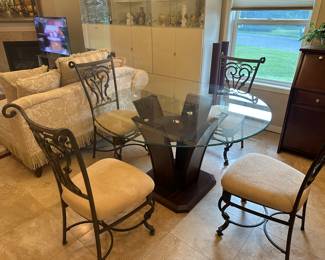 NEW 54" ROUND GLASS TOP TABLE WITH DARK WOODEN BASE AND4 MATCHING CHAIRS