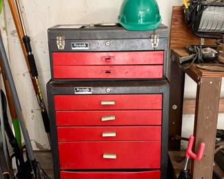Homak Rolling Tool chest