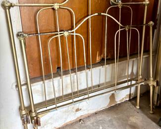 Twin antique brass bed frame
