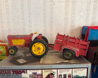 Vintage Tractor Metal with Trailer