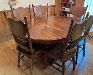 Dining Table with 6 Chairs