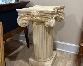 Pedestal 