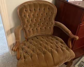 French Provincial Tufted Velvet Arm Chair