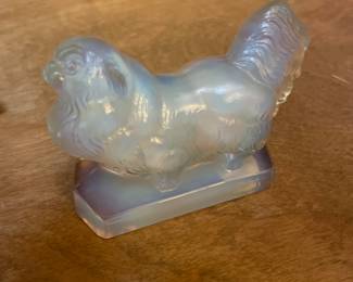 Sabino art, glass pekingese dog
