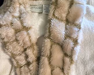 Kinnaird of Ireland Chenille Bathrobe