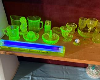 Uranium glass