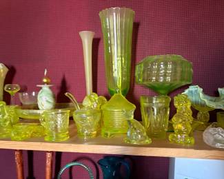 Vaseline glass
