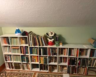 cubicles, books