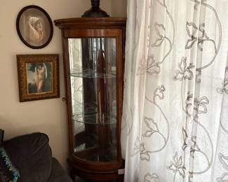 corner curio