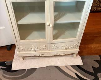 small display cabinet