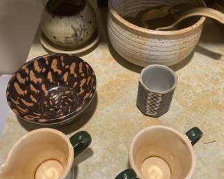Ceramic Pot With Ladle With Ceramic Pots And Poppytrail Cups