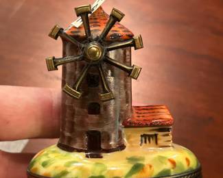 #202	Limoges windmill trinket box	 $60.00 
