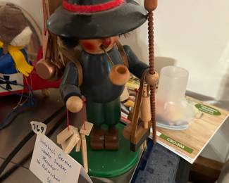 #169	Steinbach German Wooden Smoker, "Mercator" No Nutcracker	 $50.00 
