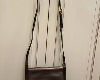 #135	Vintage Ferragamo Structured Shoulder Purse	 $25.00 
