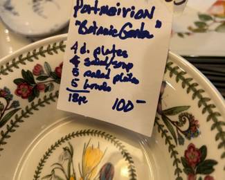 #285	Portmeirion "Botanical Garden"  18 pcs	 $100.00 
